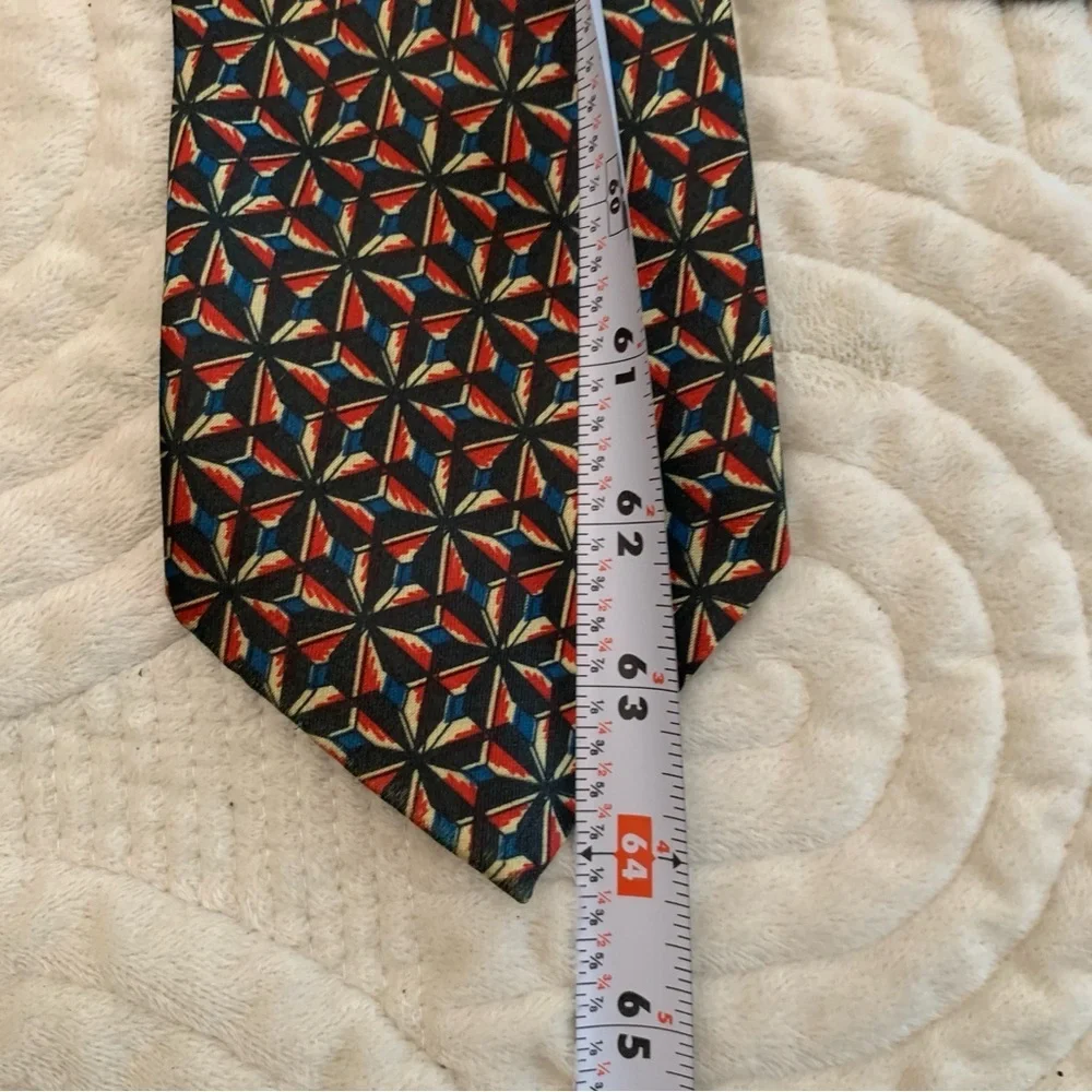 DAE RO Silk Blue Red Patterned Tie
